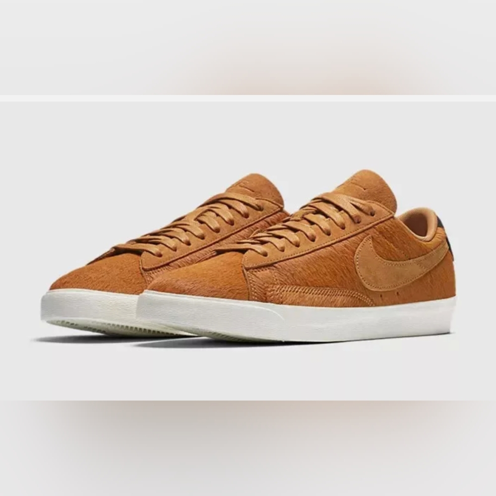 WMNS NIKE BLAZER LOW LX SZ 7.5 PONY HAIR FUR CIDER SAIL BROWN AA2017-200